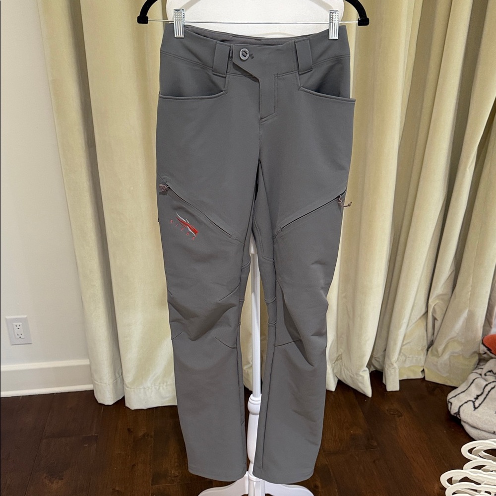 Women's Gray Straight-Leg Softshell Pants